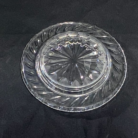 Eleanor American Cut Round Glass Cover Butter/Cheese Dish Pinwheel Fan Stars - Picture 6 of 11